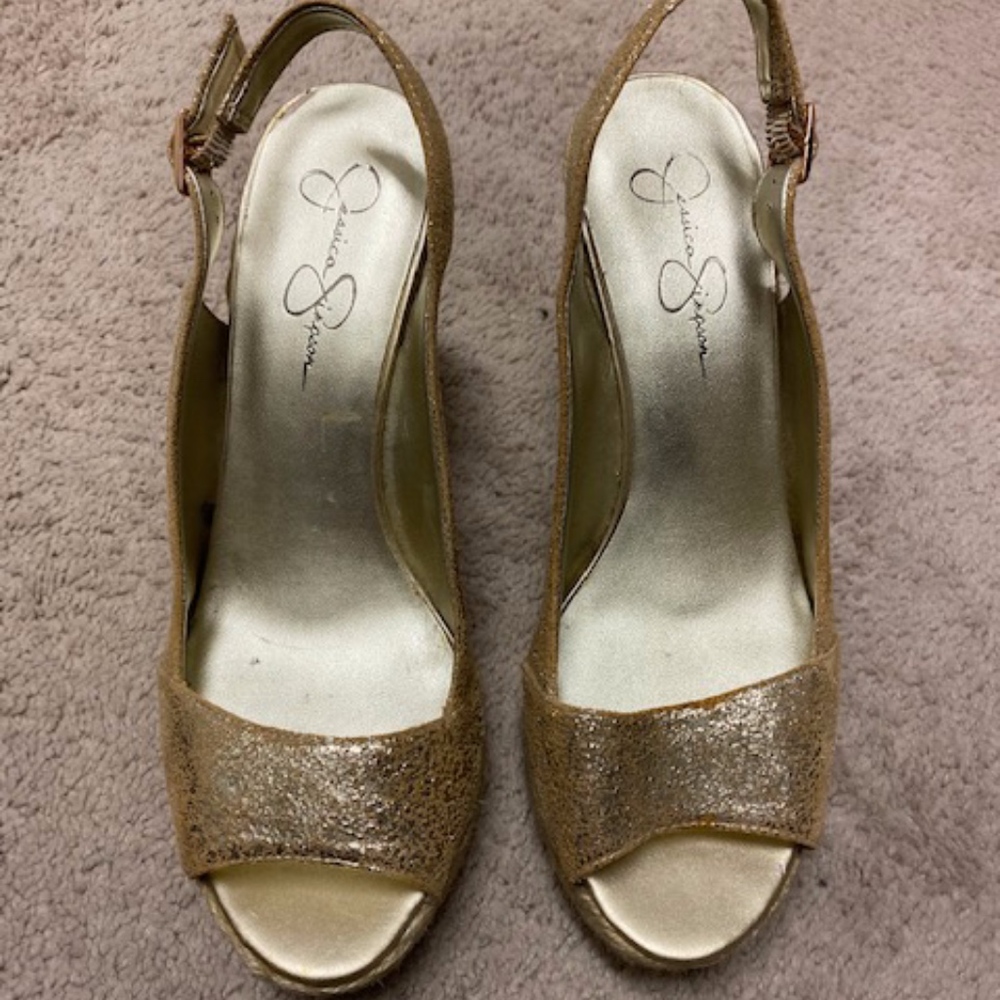 Jessica Simpson Gold Straw Wedge